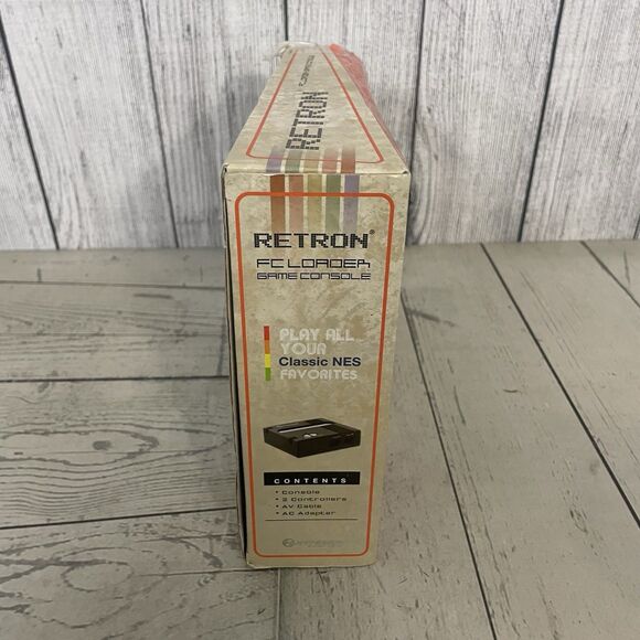 Hyperkin Retron 1 Launch Edition Black NES Console Video Game System M04041-BK - Picture 4 of 5